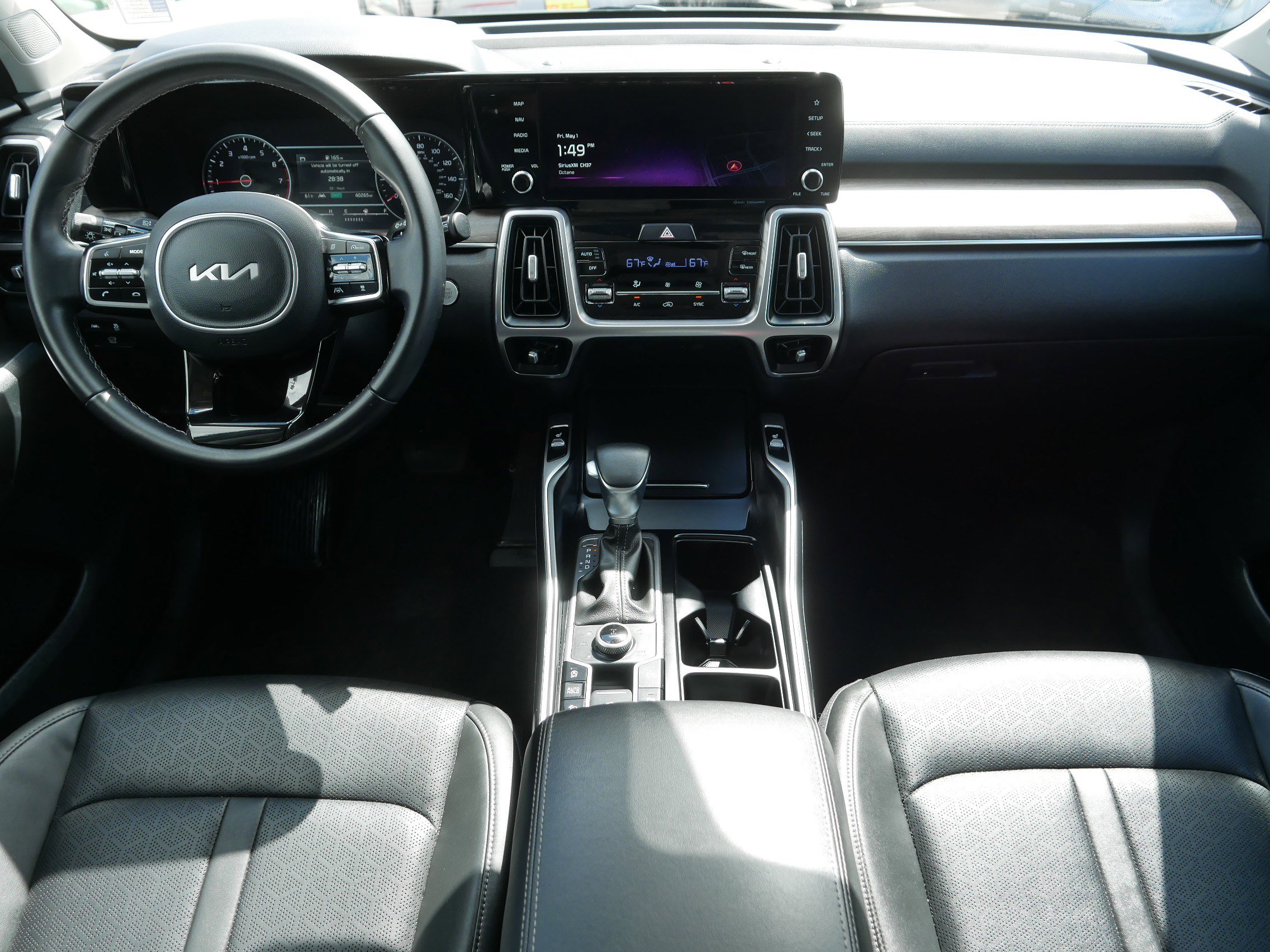 Certified 2023 Kia Sorento X-Line EX AWD/4WD image 10