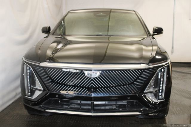 Certified 2024 Cadillac Lyriq Luxury w/ LPO, Floor Liner Package image 3