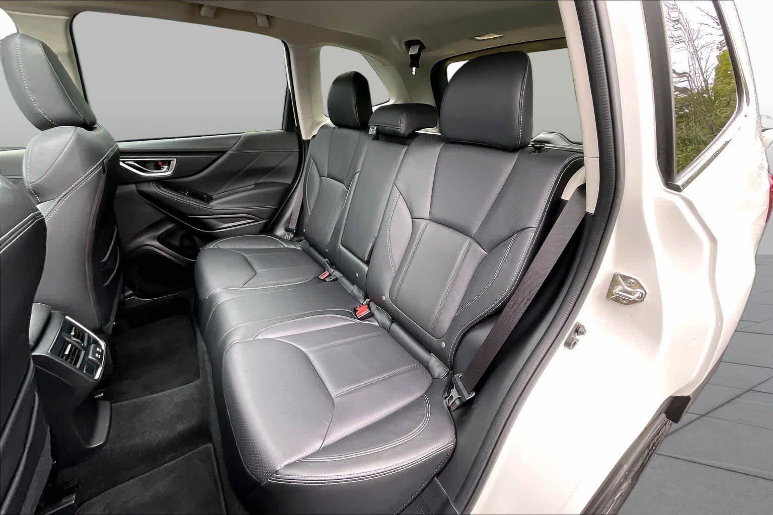 Used 2020 Subaru Forester Limited AWD/4WD image 21