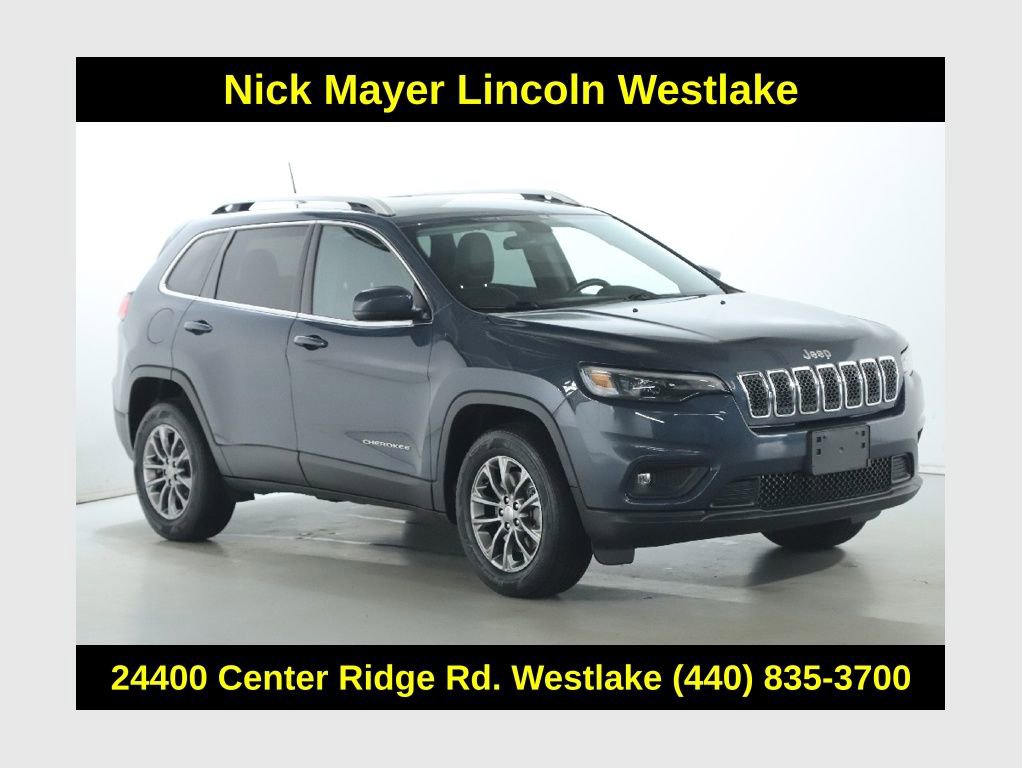 Used 2019 Jeep Cherokee Latitude Plus w/ Cold Weather Group AWD/4WD image 1