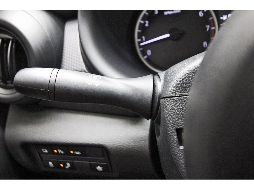 Used 2025 Nissan Kicks Play S image 16