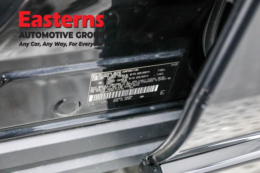 Used 2023 Toyota Venza Nightshade AWD/4WD image 34