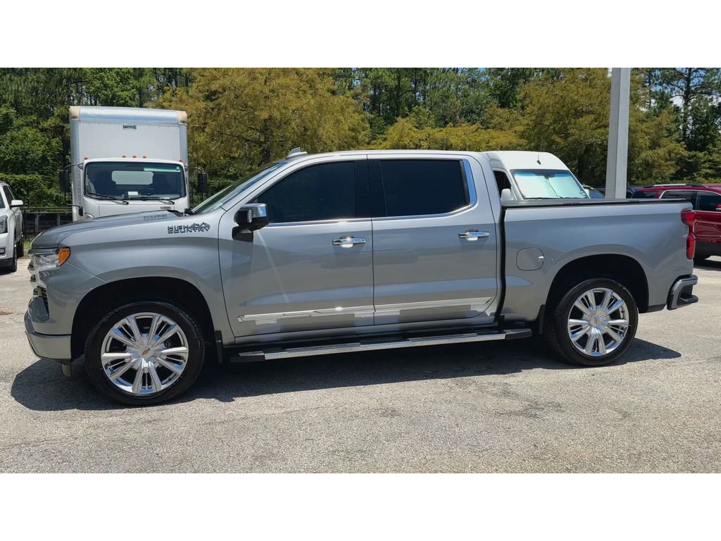 Certified 2023 Chevrolet Silverado 1500 High Country w/ High Country Premium Package AWD/4WD image 5