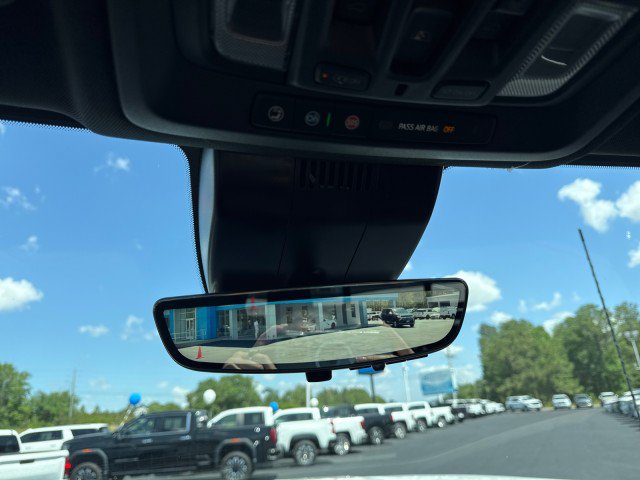 New 2026 GMC Sierra 2500 AT4 AWD/4WD image 31