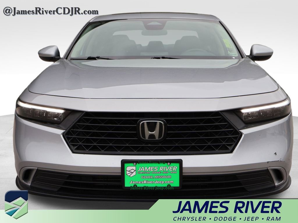 Used 2024 Honda Accord EX image 7