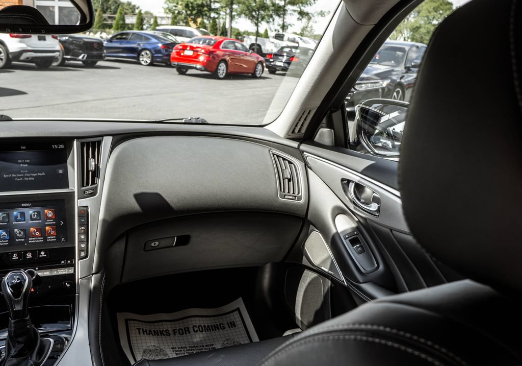 Used 2022 INFINITI Q50 Luxe AWD/4WD image 13