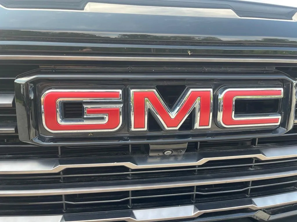 Used 2023 GMC Sierra 1500 AT4X AWD/4WD image 11