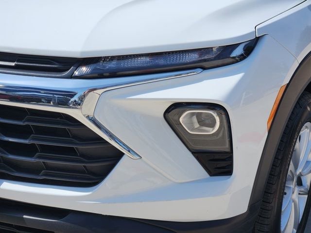 Used 2024 Chevrolet TrailBlazer LS w/ LS Convenience Package image 16