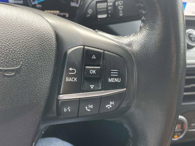 Used 2022 Ford Maverick Lariat image 18