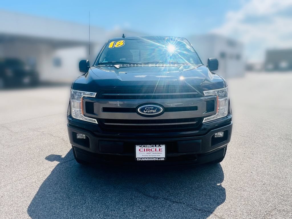 Used 2018 Ford F150 XLT w/ Equipment Group 302A Luxury AWD/4WD image 11