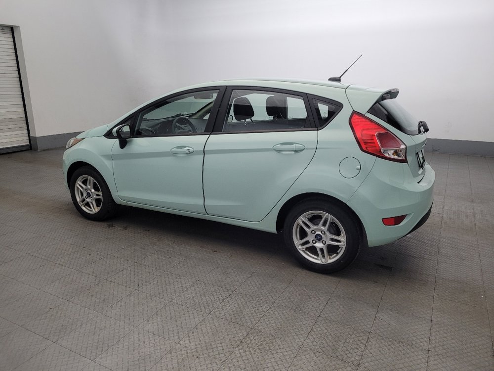 Used 2019 Ford Fiesta SE image 3
