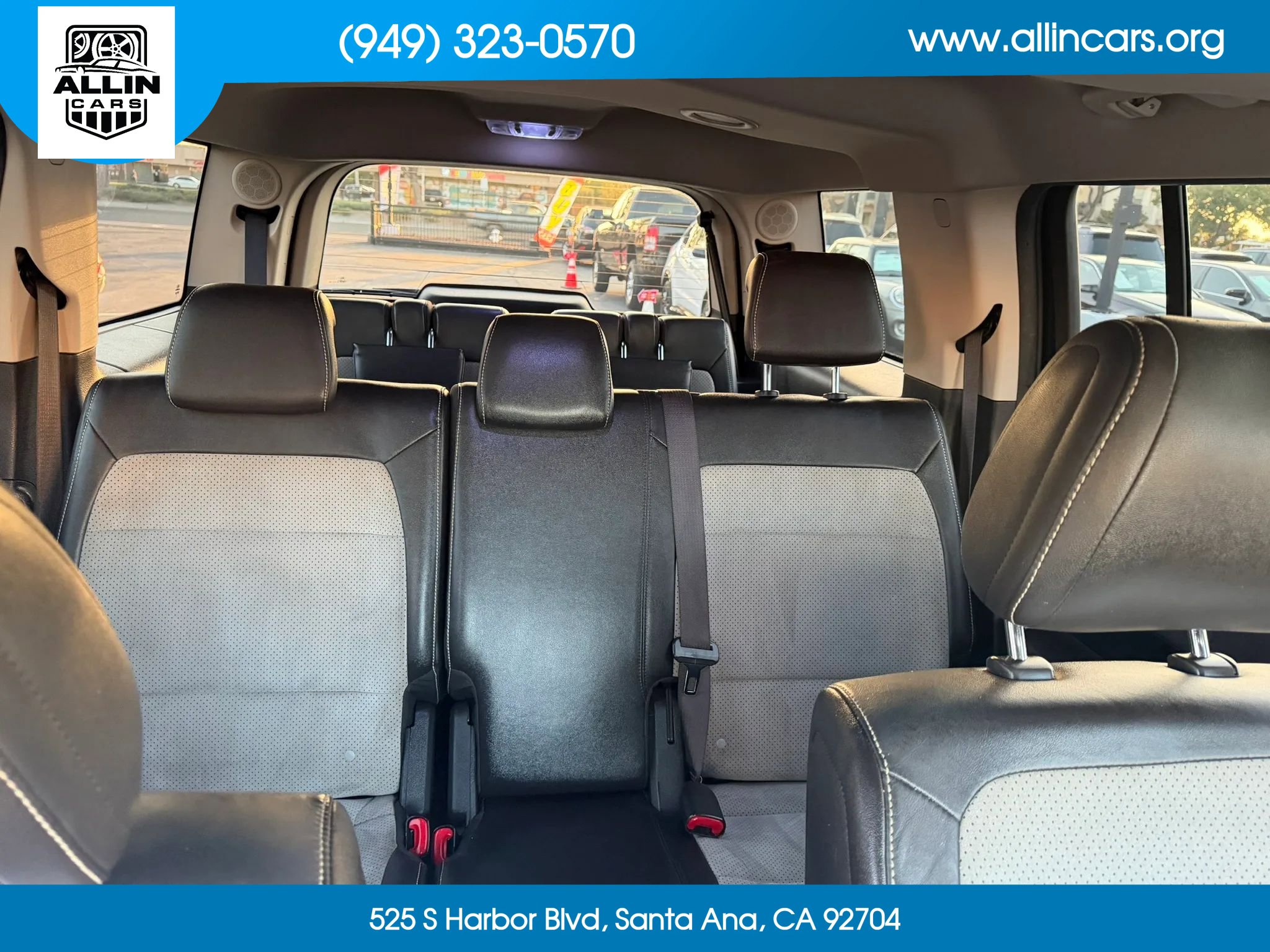 Used 2011 Ford Flex Titanium FWD image 13