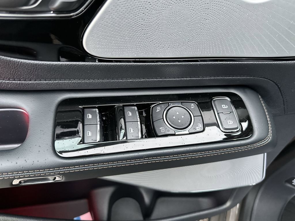 New 2025 Lincoln Aviator Reserve w/ Equipment Group 201A image 13