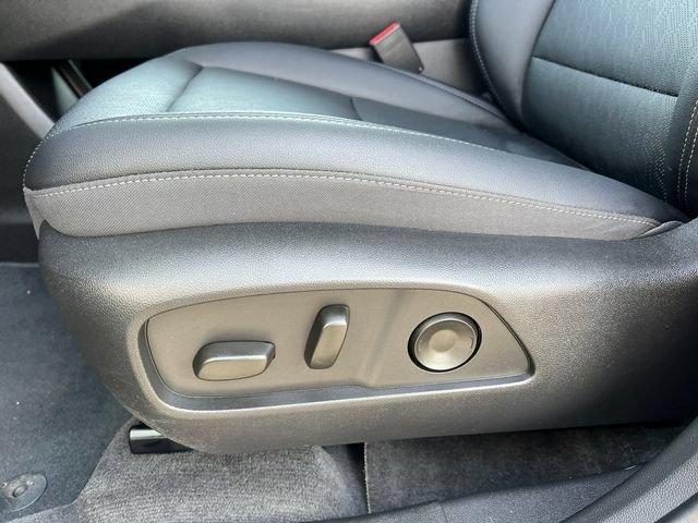 Used 2026 Chevrolet Equinox LT w/ Convenience Package II AWD/4WD image 10