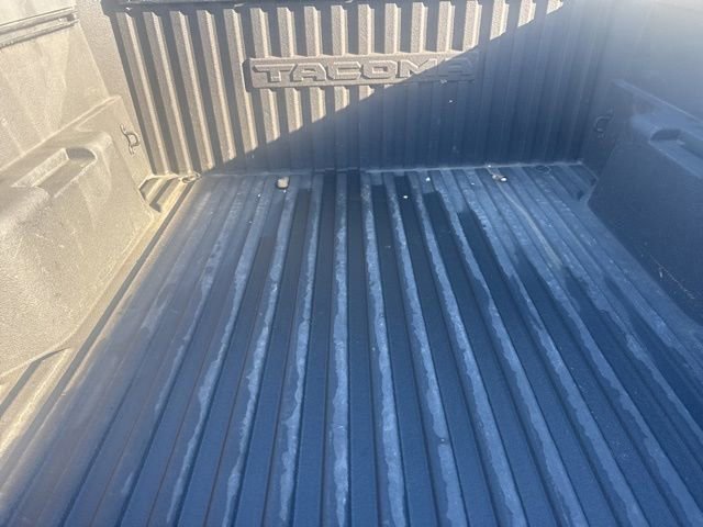 Used 2025 Toyota Tacoma SR5 image 7