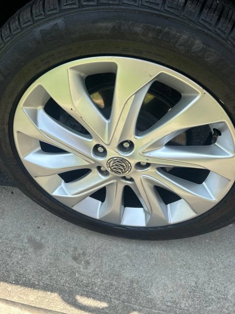 Used 2017 Buick Envision Premium w/ Driver Confidence Package AWD/4WD image 23