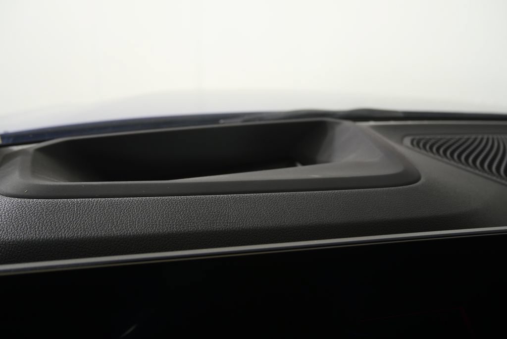 Used 2025 BMW M2 w/ Carbon Package RWD image 21
