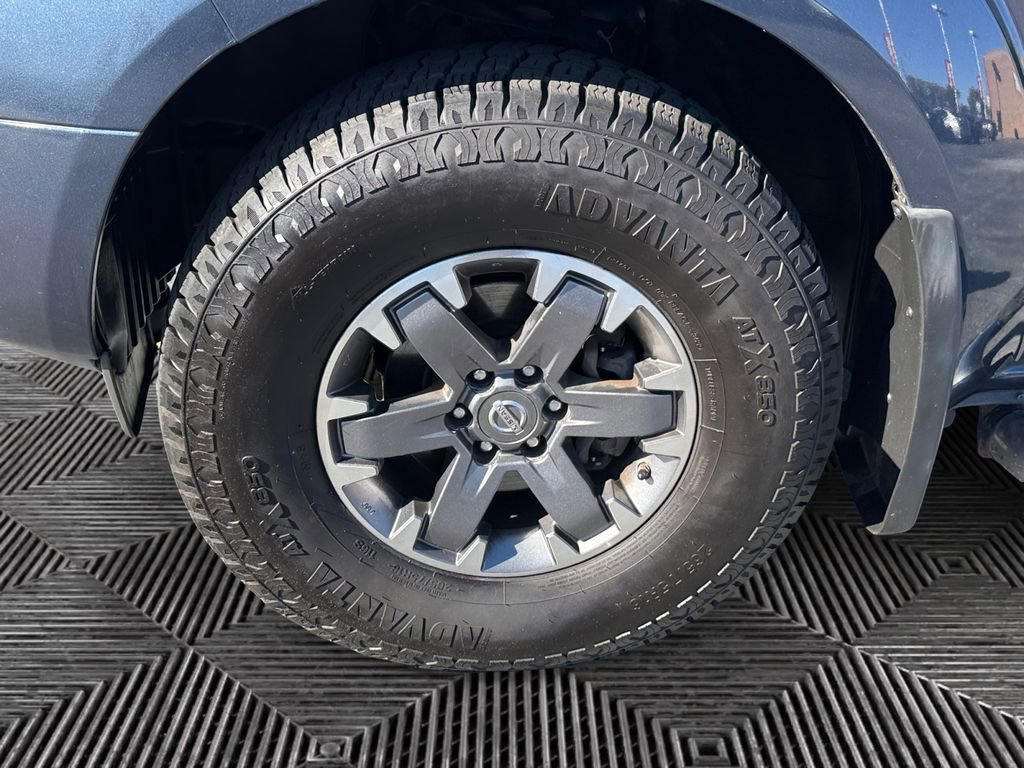 Used 2015 Nissan Frontier PRO-4X image 15
