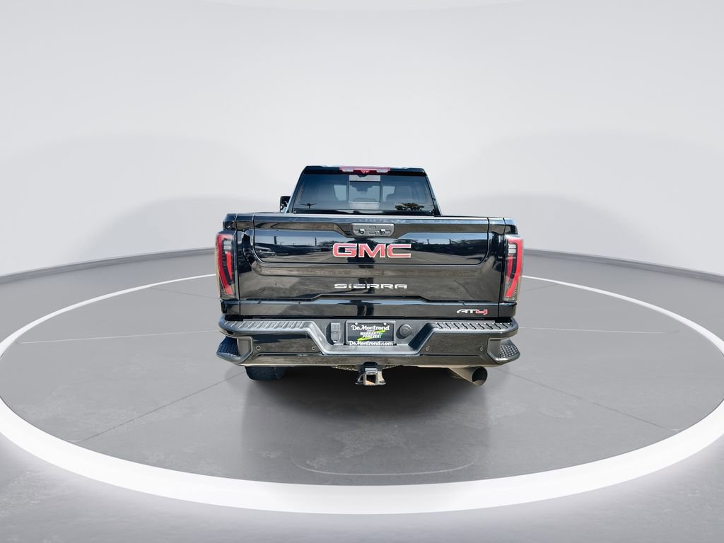 Used 2024 GMC Sierra 2500 AT4 w/ AT4 Premium Plus Package image 7