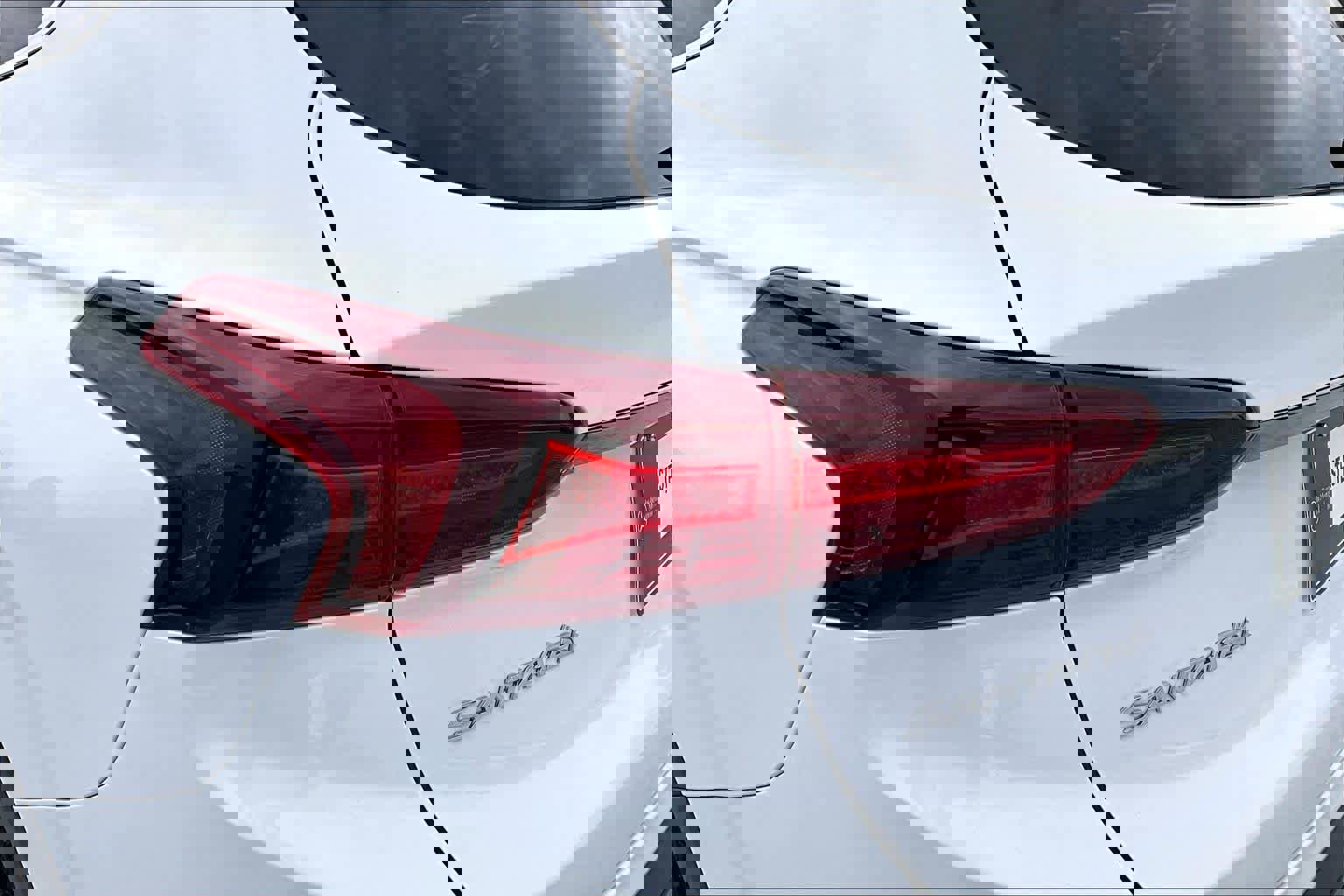 Used 2020 Hyundai Santa Fe Limited image 29