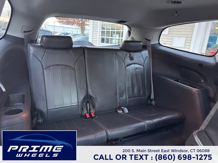 Used 2014 Buick Enclave Premium image 16