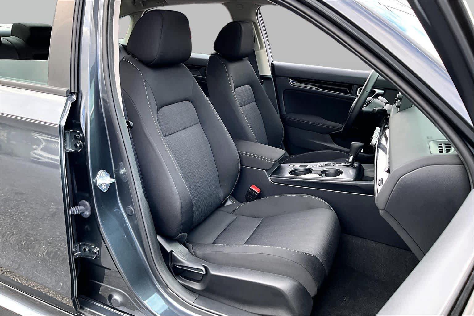 Used 2024 Honda Civic EX image 9