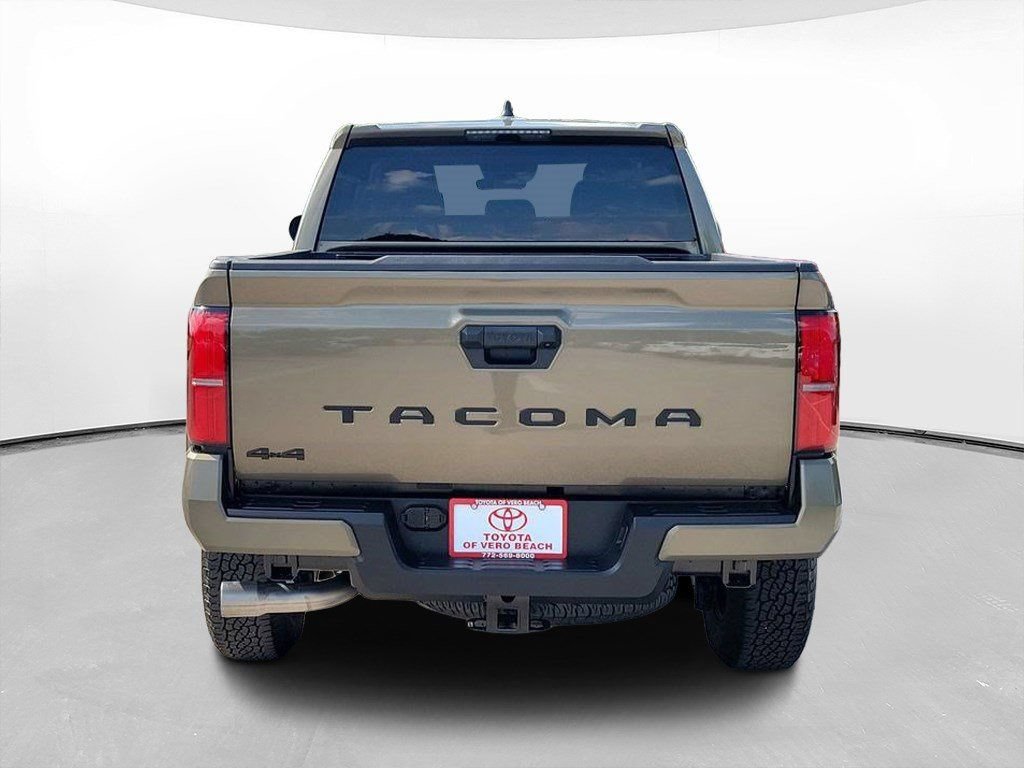 Certified 2026 Toyota Tacoma TRD Off-Road AWD/4WD image 5
