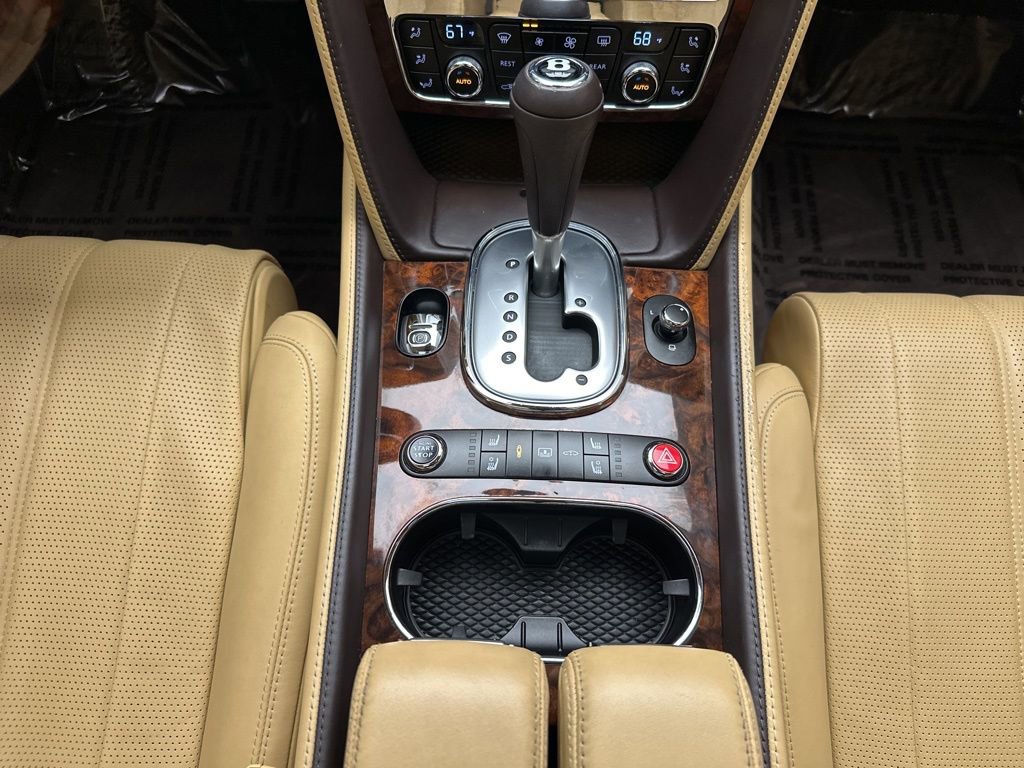 Used 2014 Bentley Flying Spur W12 AWD/4WD image 21