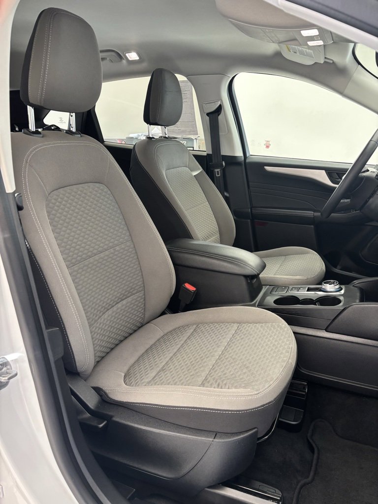 Used 2022 Ford Escape SE w/ Convenience Package image 21
