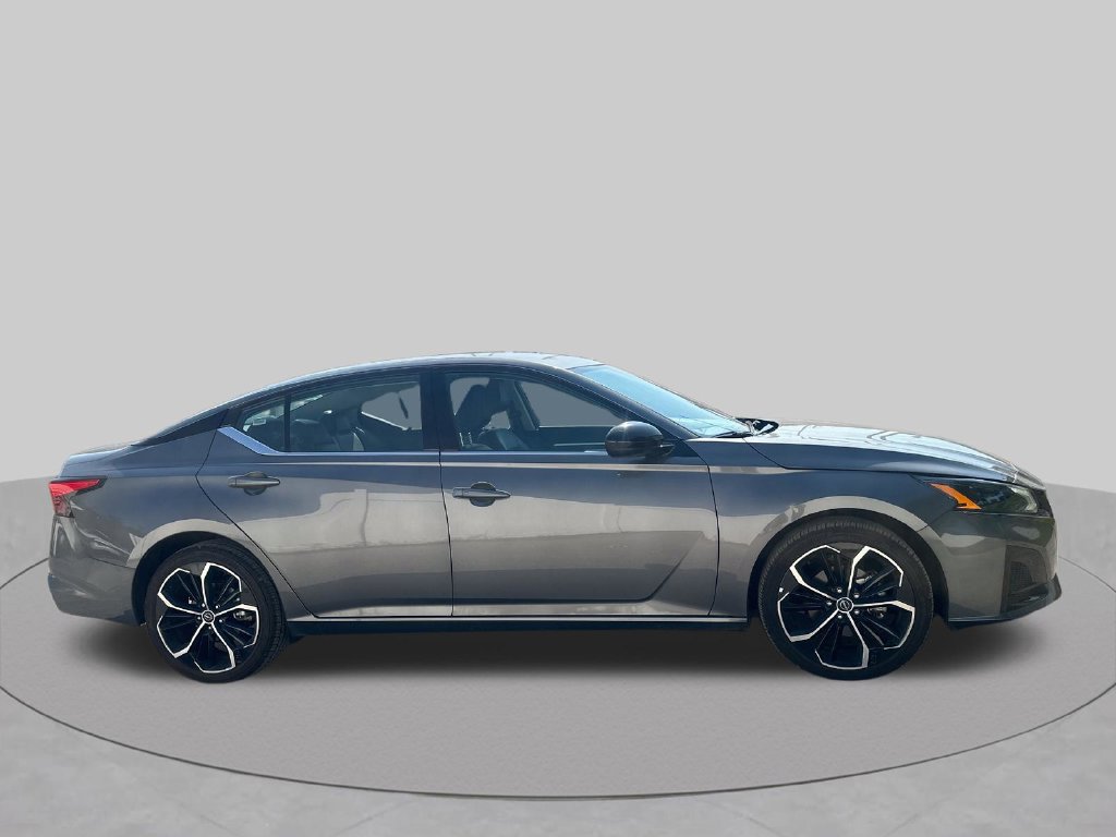 Certified 2025 Nissan Altima 2.5 SR AWD/4WD image 32