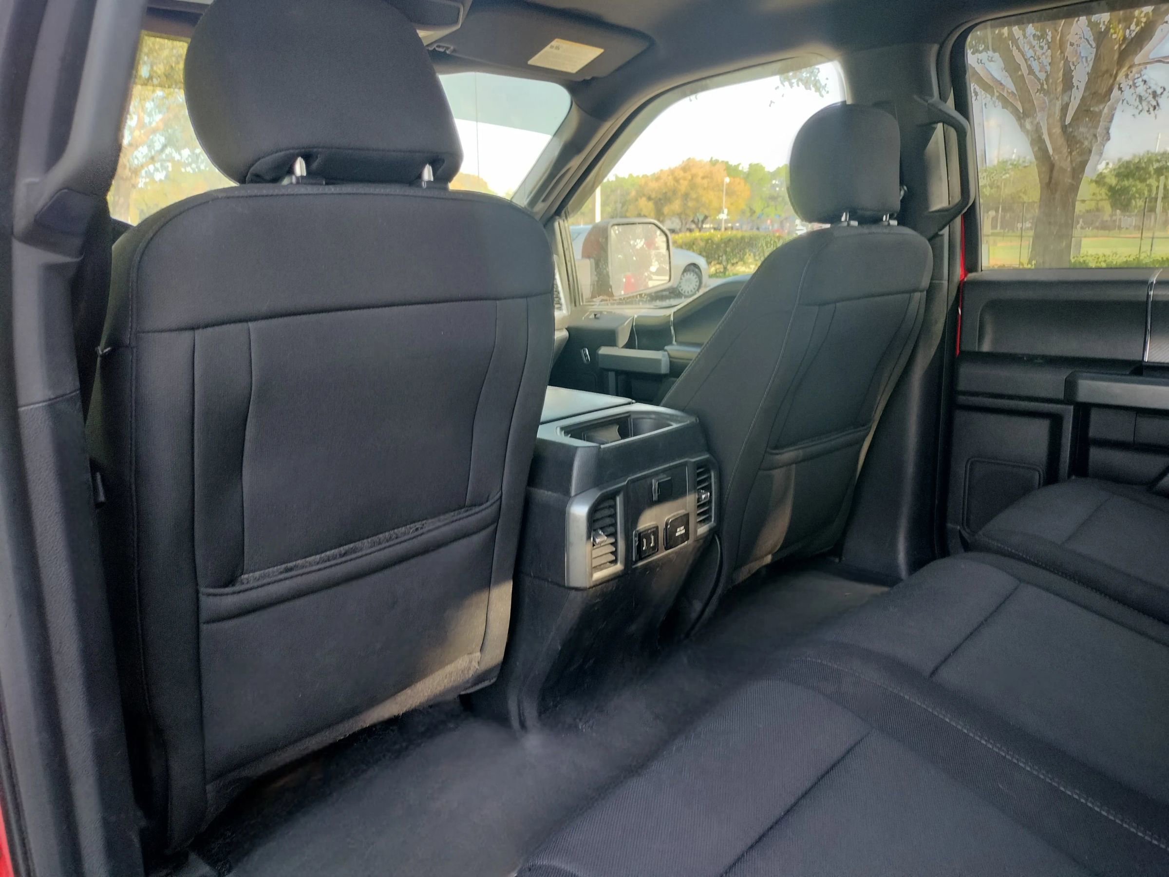 Used 2018 Ford F150 XLT w/ Equipment Group 302A Luxury AWD/4WD image 14