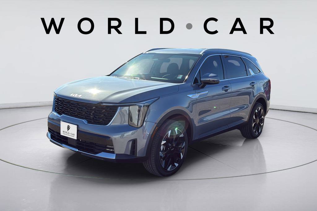 Used 2025 Kia Sorento EX image 10