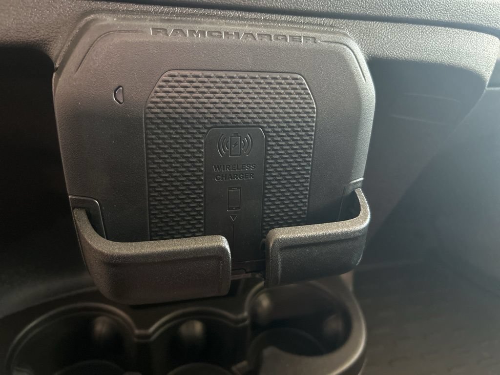 New 2026 RAM ProMaster 2500 w/ Premium Convenience Group FWD image 39