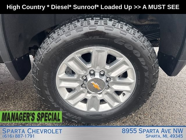 Used 2024 Chevrolet Silverado 2500 High Country AWD/4WD image 30