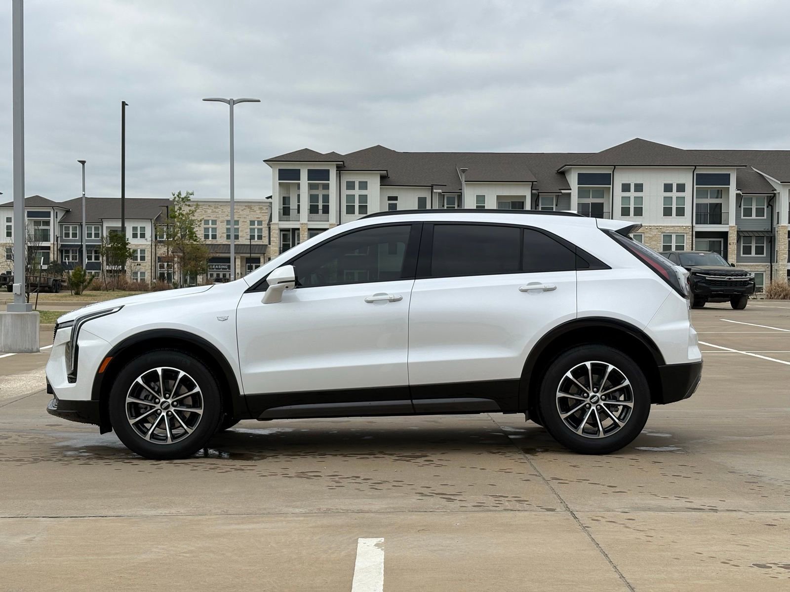 Certified 2025 Cadillac XT4 Sport w/ Cold Weather Package image 4