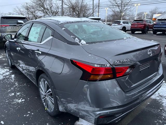New 2025 Nissan Altima 2.5 SL AWD/4WD image 6