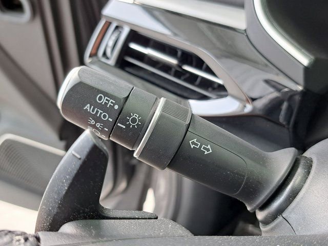 Used 2024 Acura MDX SH-AWD w/ Technology Package image 12