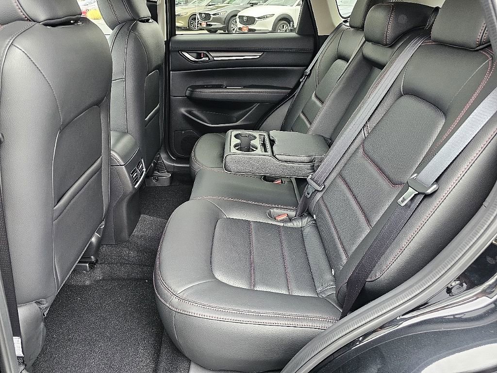 New 2025 MAZDA CX-5 Carbon Edition image 12