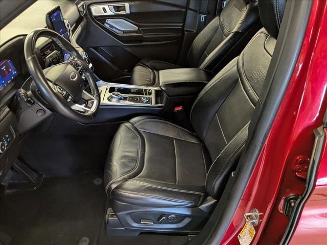 Used 2020 Ford Explorer ST w/ Premium Technology Package AWD/4WD image 21