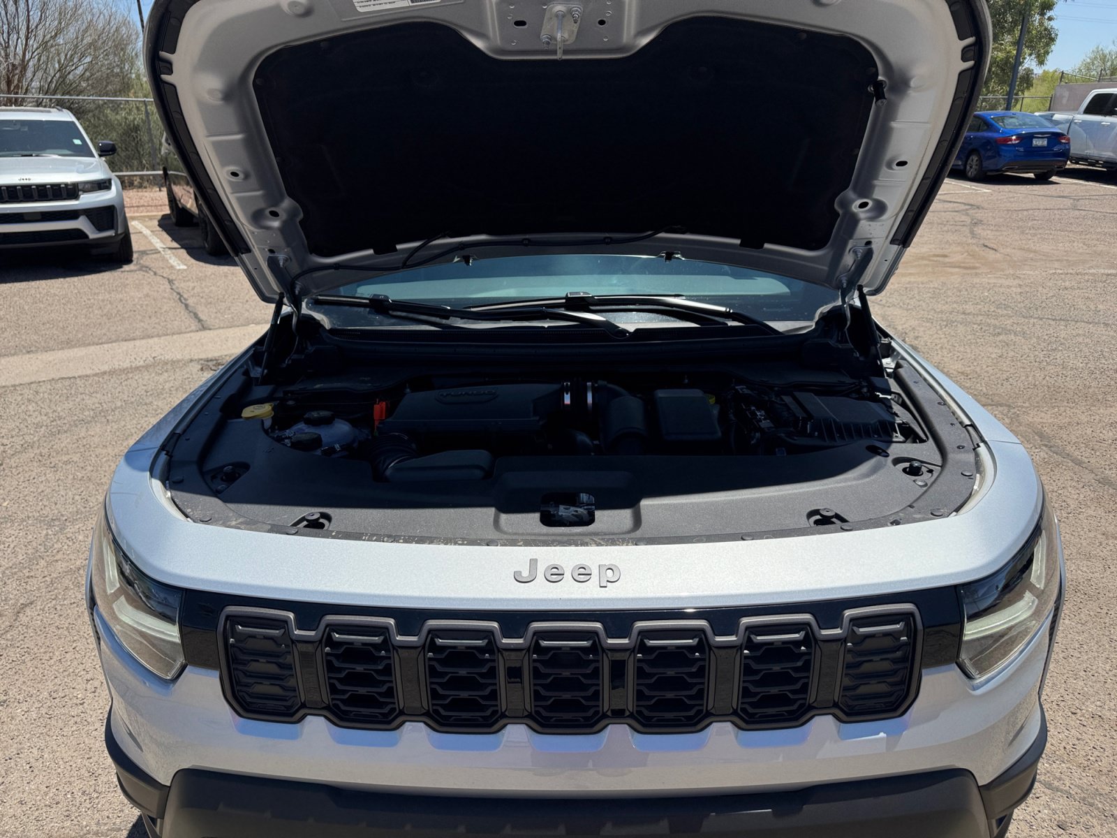 New 2026 Jeep Cherokee Overland w/ Trailer Tow Group AWD/4WD image 21