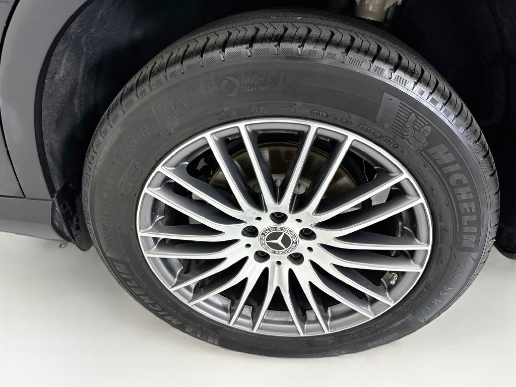 Certified 2026 Mercedes-Benz GLC 300 image 29