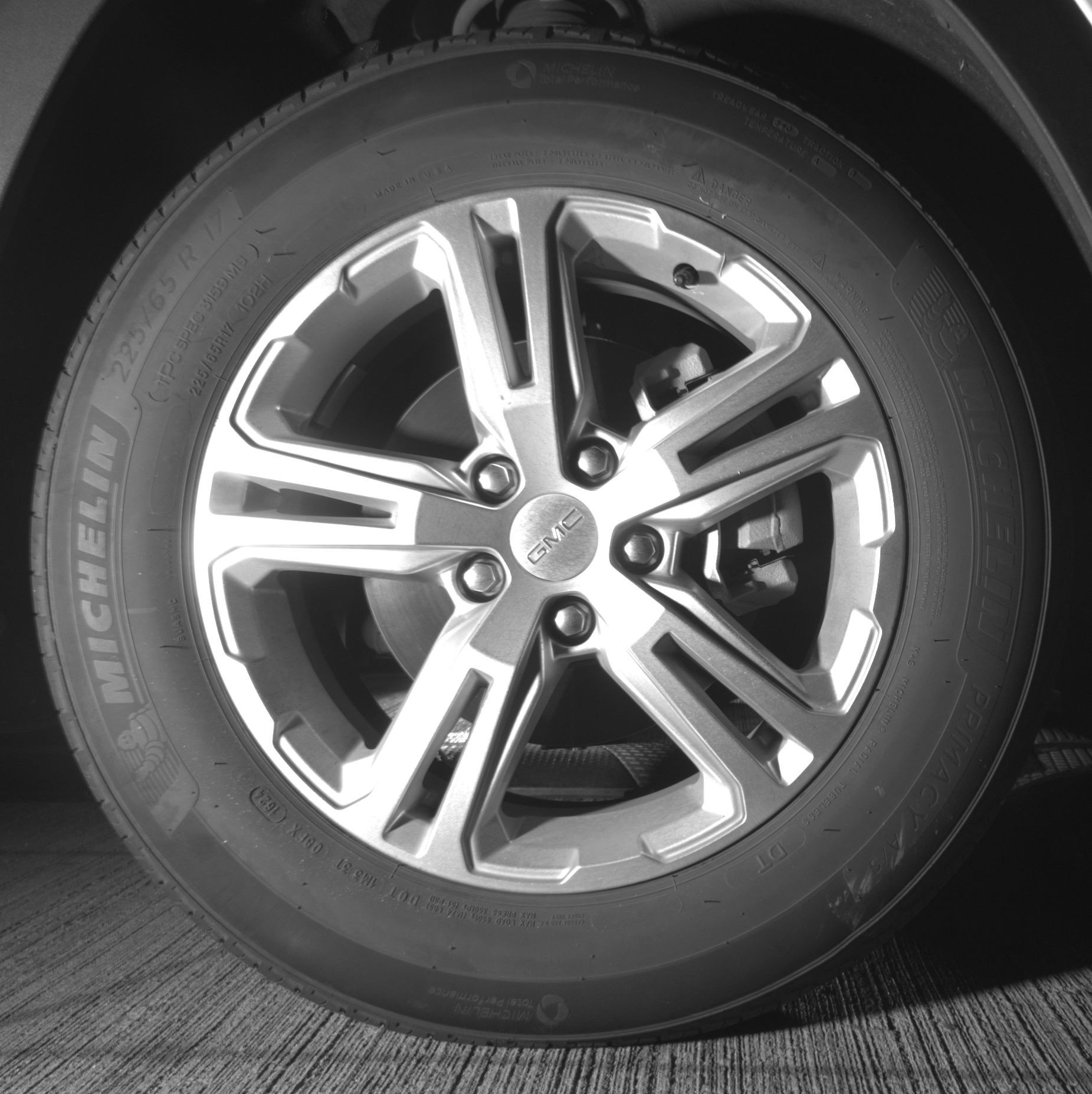 Used 2024 GMC Terrain SLE image 18