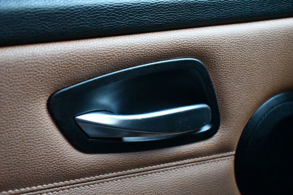 Used 2011 BMW 328i xDrive Sedan w/ Premium Pkg image 13