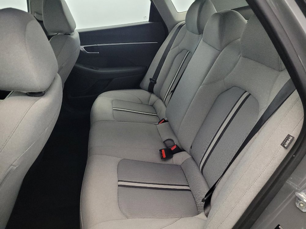 Used 2021 Hyundai Sonata SE FWD image 18