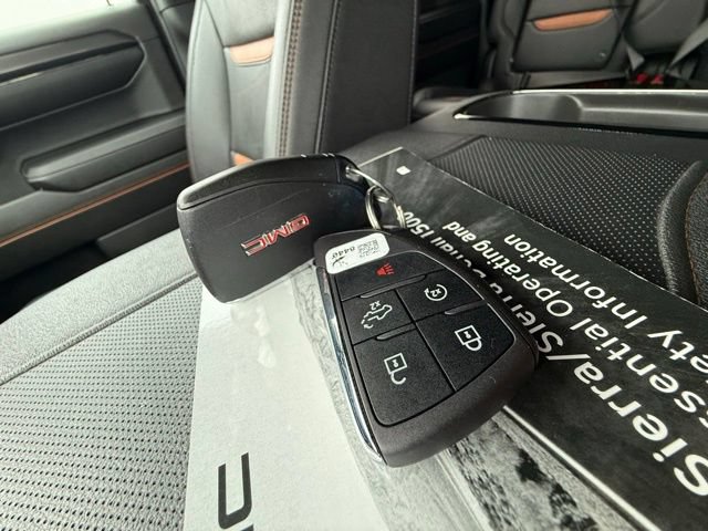 Used 2023 GMC Sierra 1500 AT4 AWD/4WD image 37