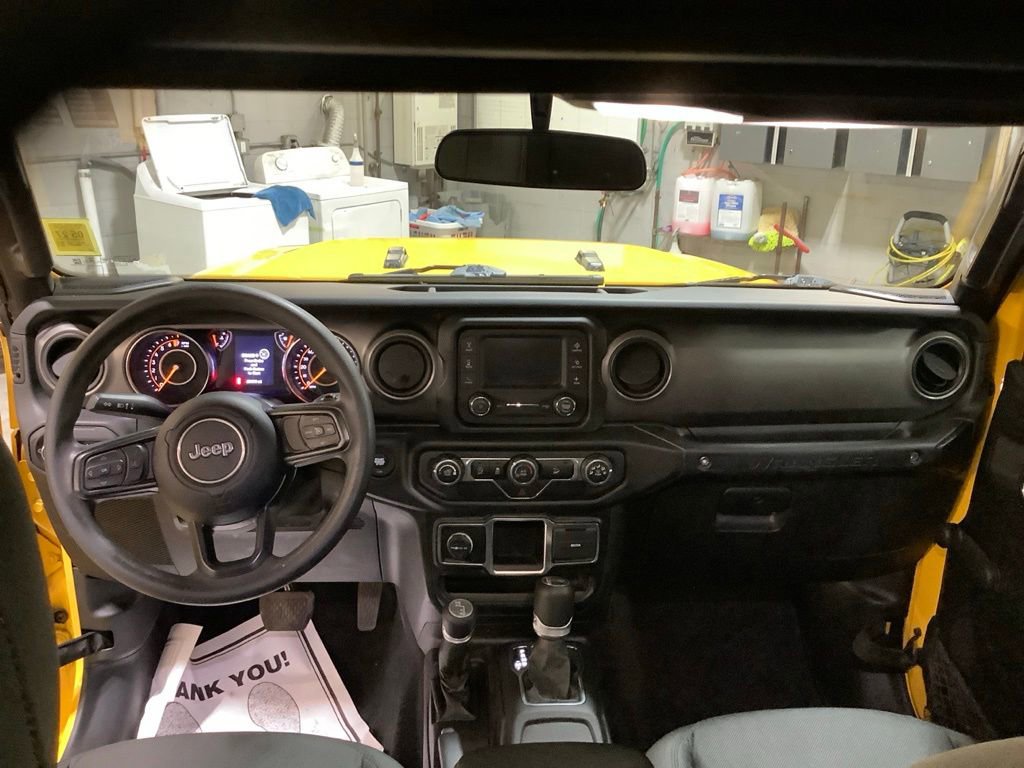 Used 2021 Jeep Wrangler Sport AWD/4WD image 12