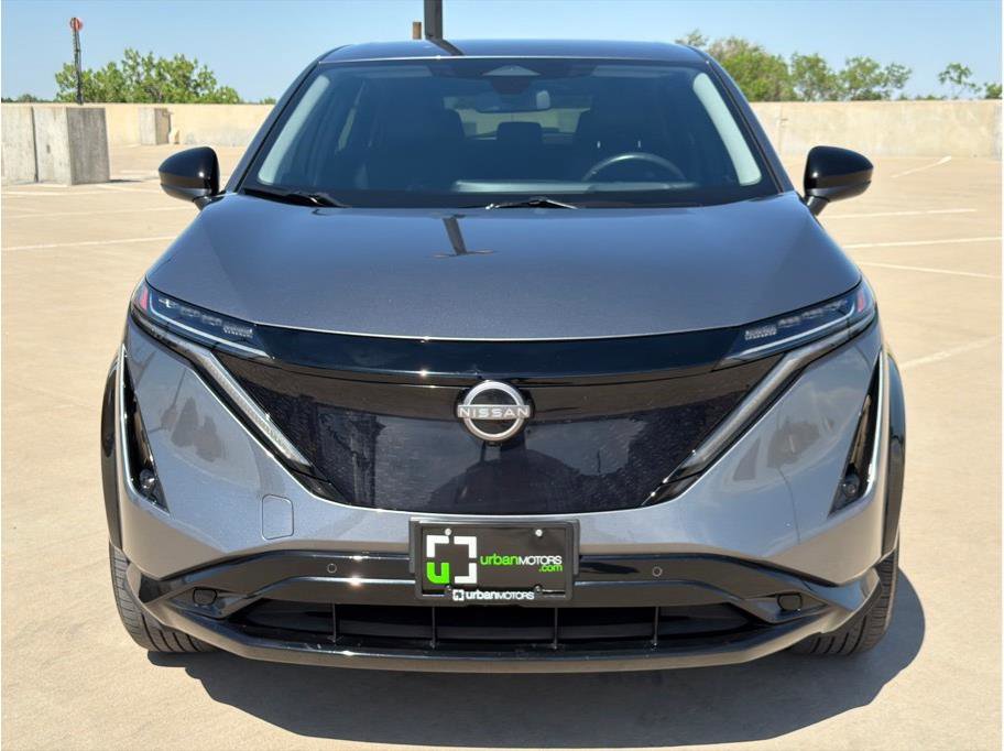 Used 2023 Nissan Ariya FWD image 2