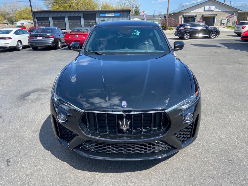 Used 2021 Maserati Levante GranSport image 2