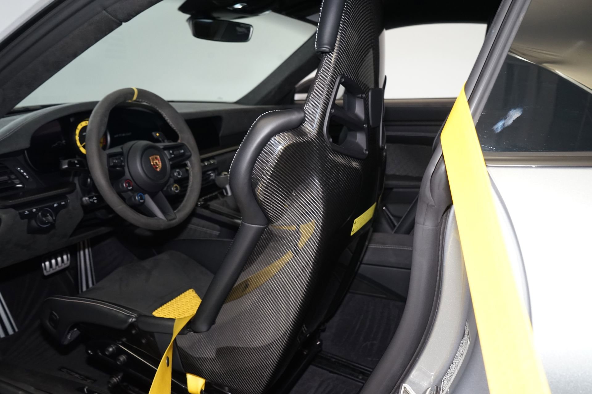 Used 2024 Porsche 911 GT3 RS RWD image 29
