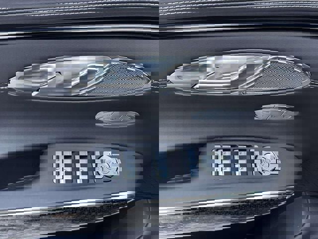 Used 2023 Genesis GV70 3.5T Sport w/ Sport Prestige Package image 15